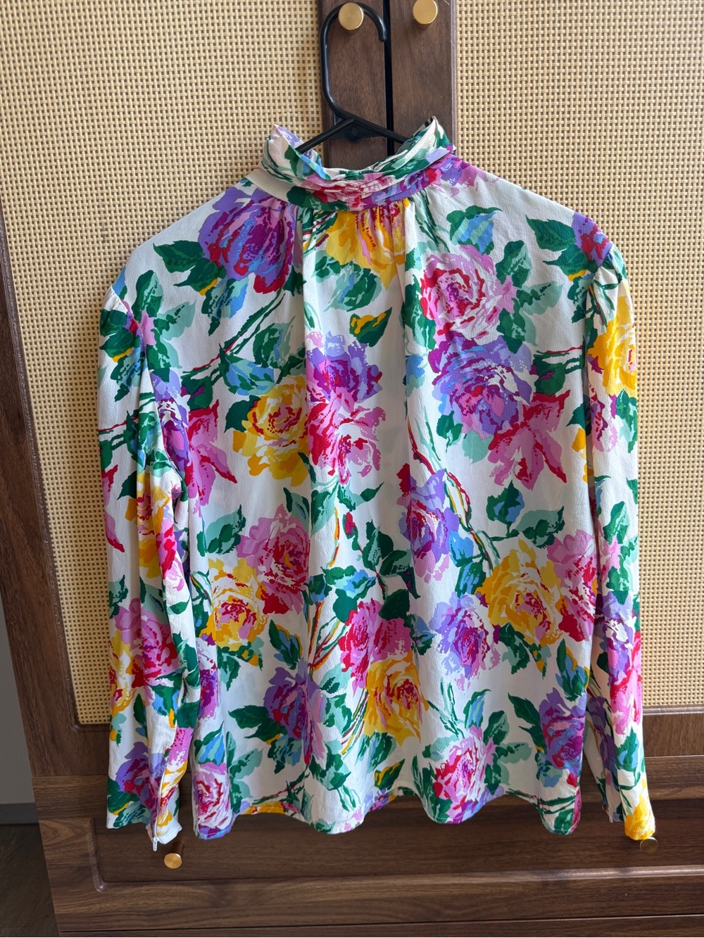 Vintage floral mock neck blouse - fits like SMALL